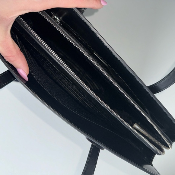 NEW Prada Large Spazzolato Re-Edition 1995 Large Tote - Picture 9 of 11